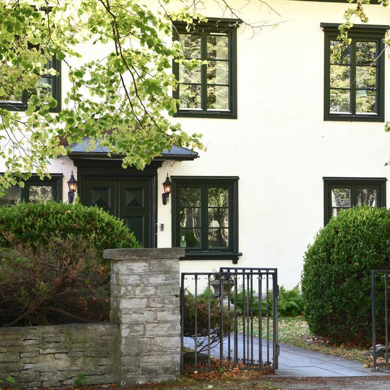 Hallfreda Hotell Endre Buitenkant foto
